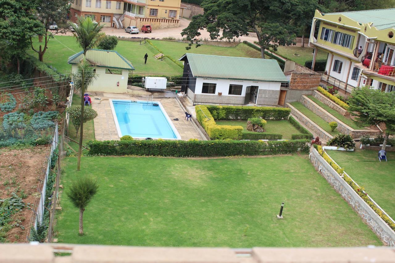 Cepha'S Inn Kabale Dış mekan fotoğraf