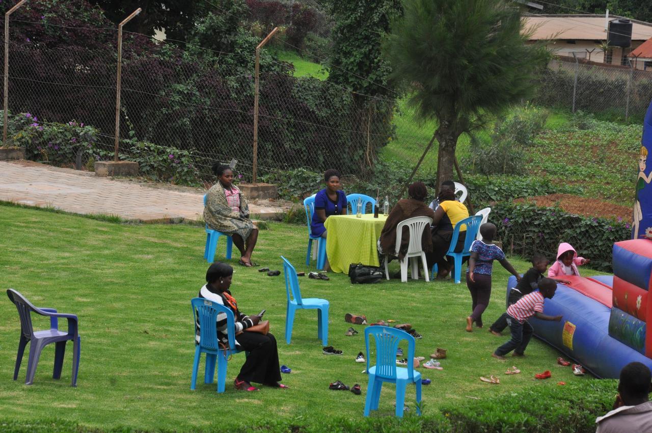 Cepha'S Inn Kabale Dış mekan fotoğraf