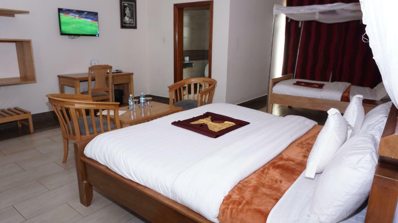 Cepha'S Inn Kabale Dış mekan fotoğraf